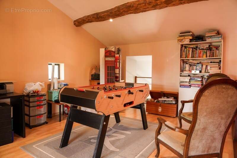 Maison à CHATILLON-SUR-CHALARONNE