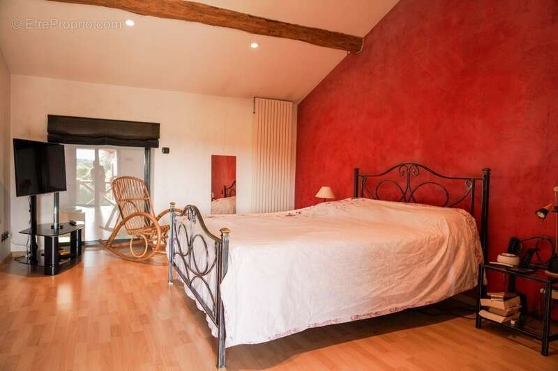 Maison à CHATILLON-SUR-CHALARONNE