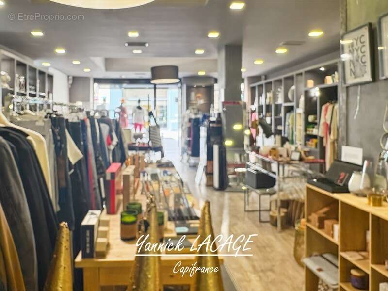 Commerce à MARSEILLE-6E