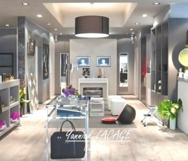 Commerce à MARSEILLE-6E