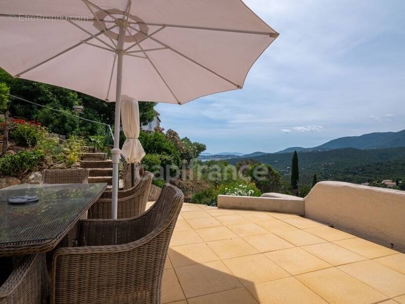 Maison à LA CROIX-VALMER