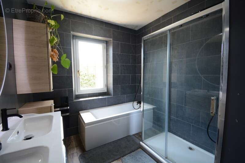 Maison à LA ROCHEFOUCAULD