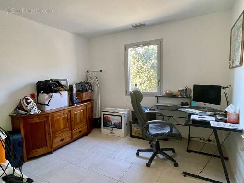 Maison à SAINT-SATURNIN-LES-APT