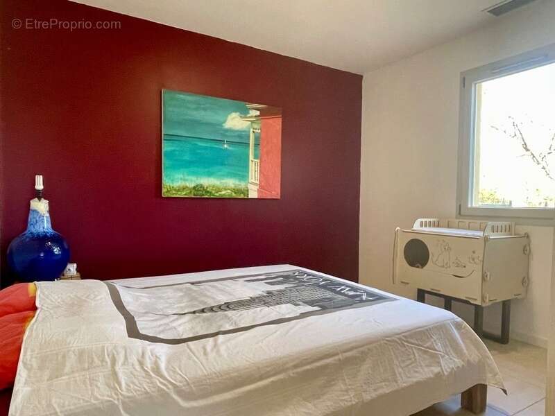 Maison à SAINT-SATURNIN-LES-APT