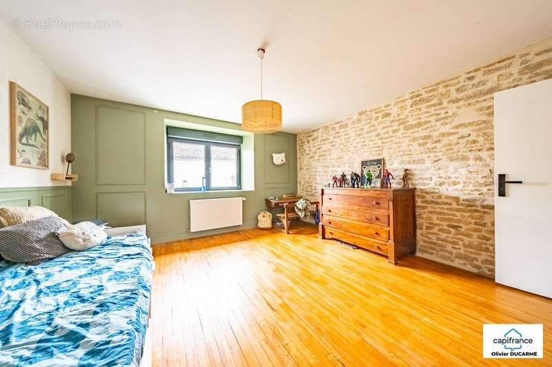 Maison à AUTREY-LES-GRAY