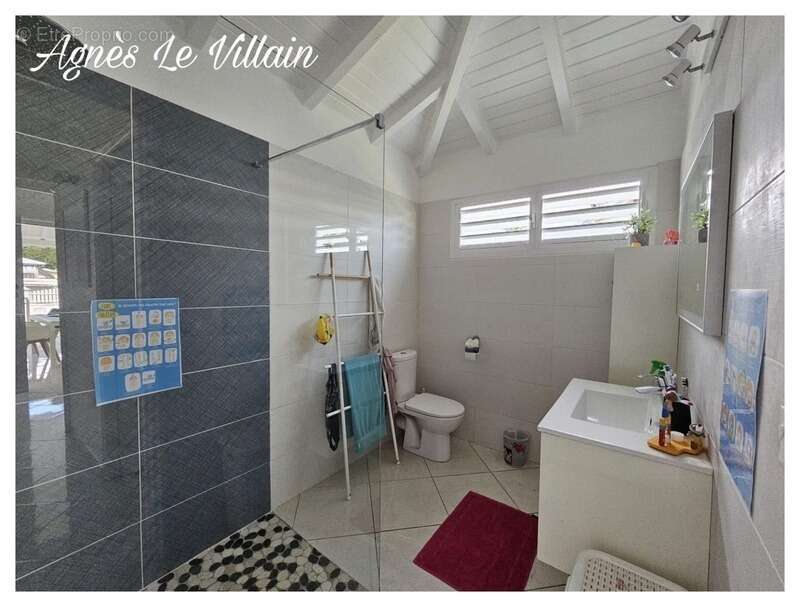 Maison à POINTE-NOIRE