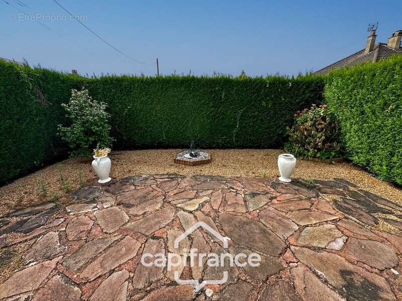 Maison à PARIGNE-L&#039;EVEQUE