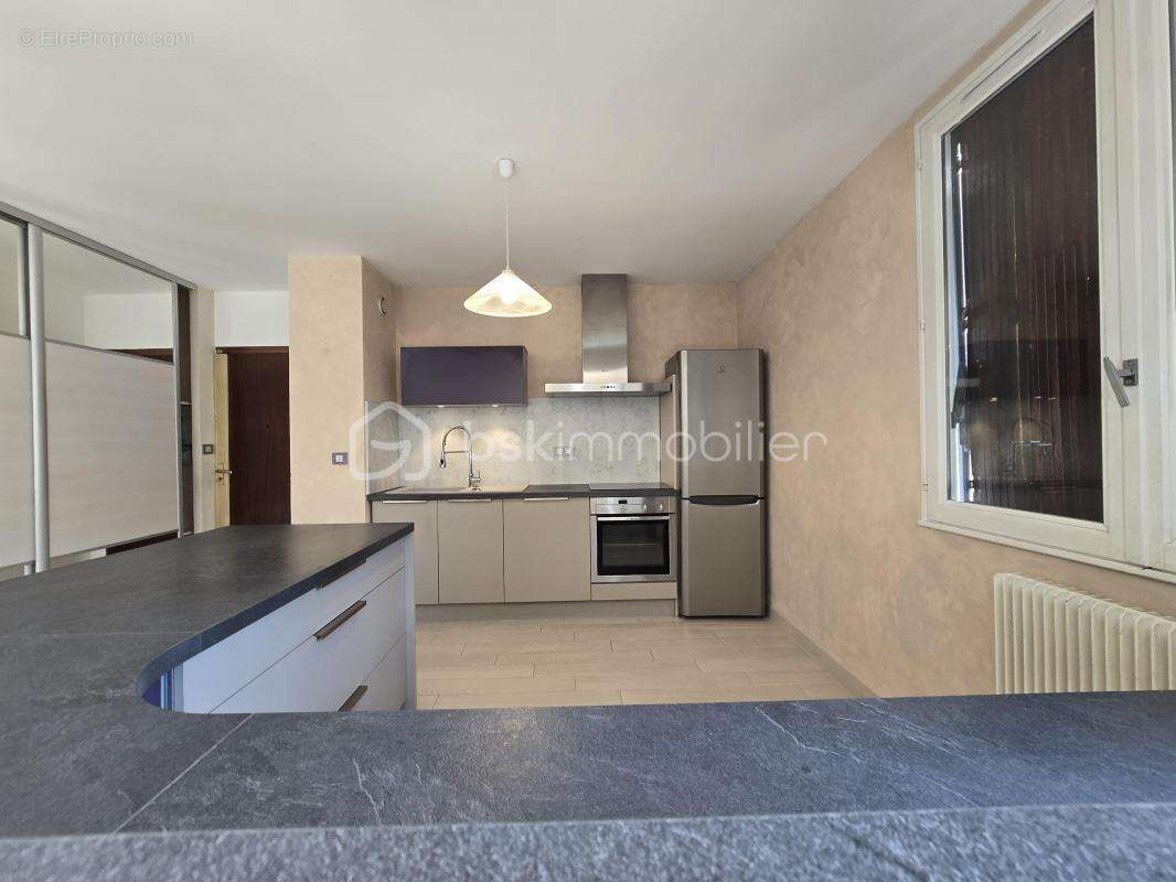 Appartement à VIZILLE