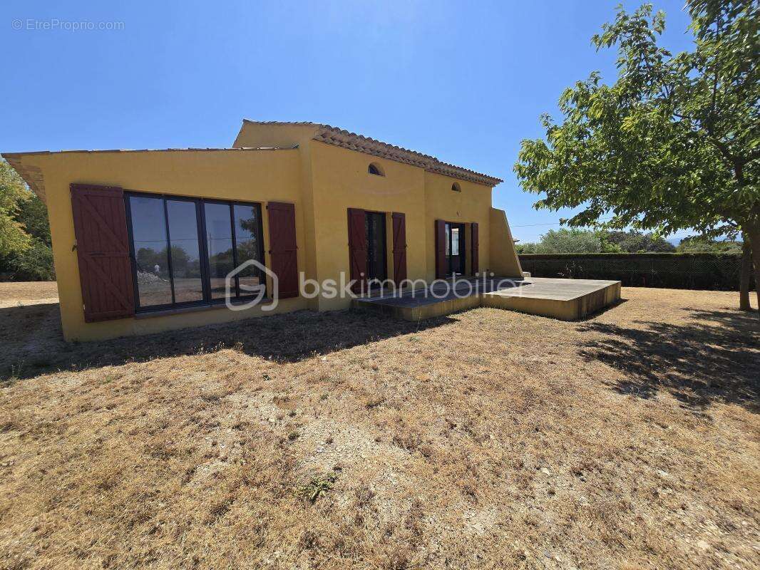 Maison à LA MOTTE-D&#039;AIGUES