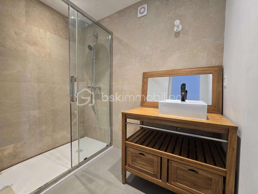 Maison à LA MOTTE-D&#039;AIGUES