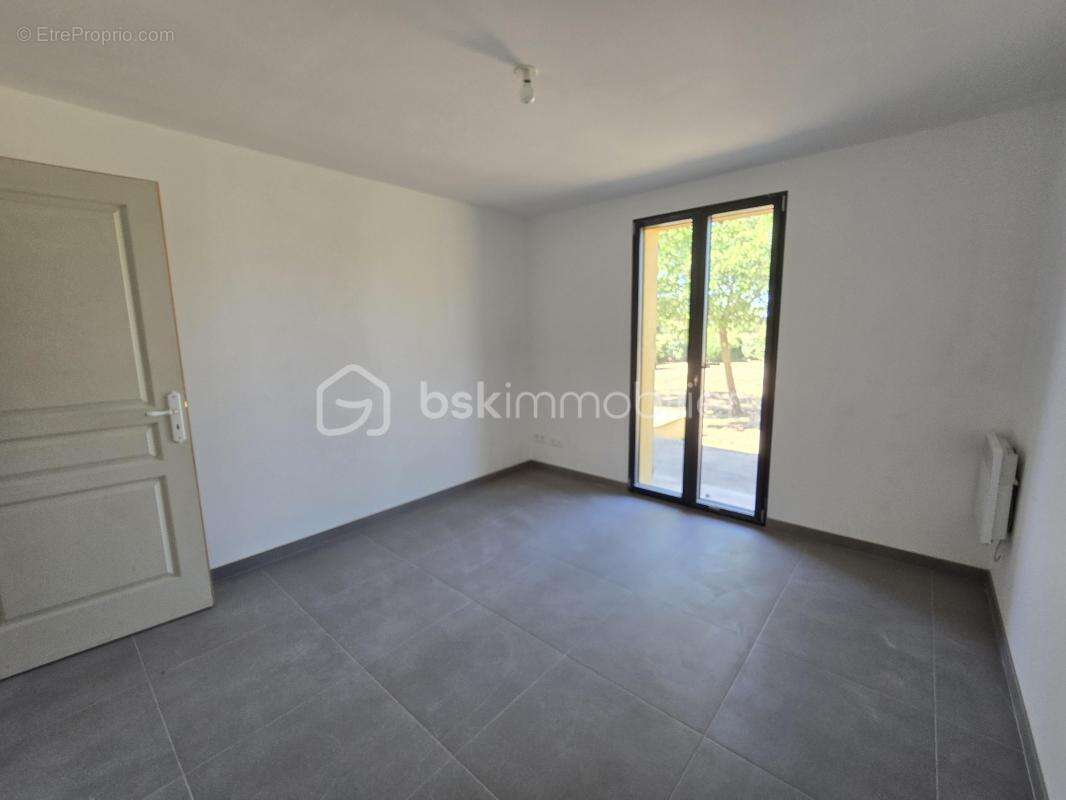 Maison à LA MOTTE-D&#039;AIGUES