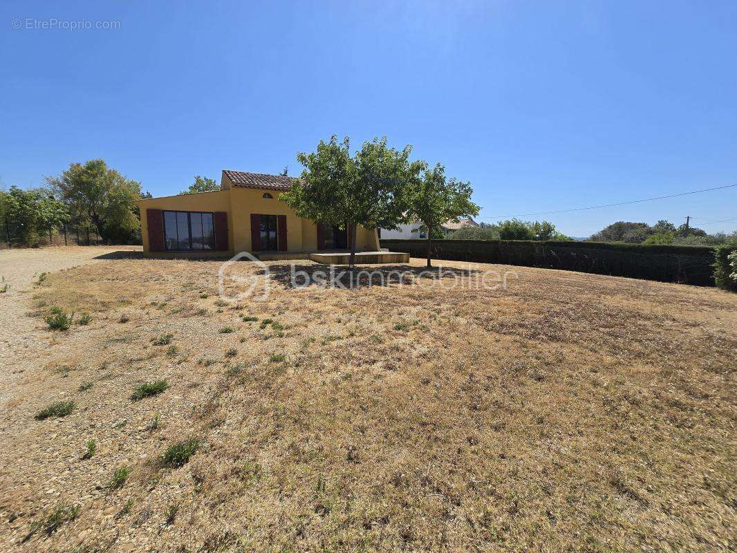 Maison à LA MOTTE-D&#039;AIGUES