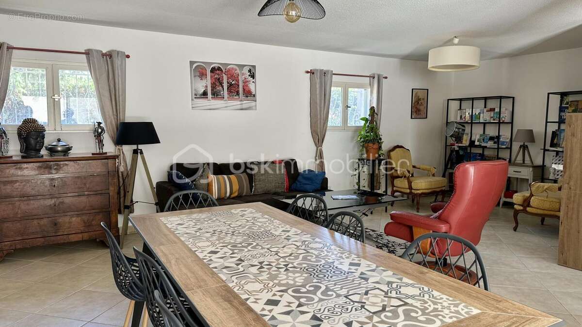 Maison à SAINT-ANDRE-DE-ROQUELONGUE