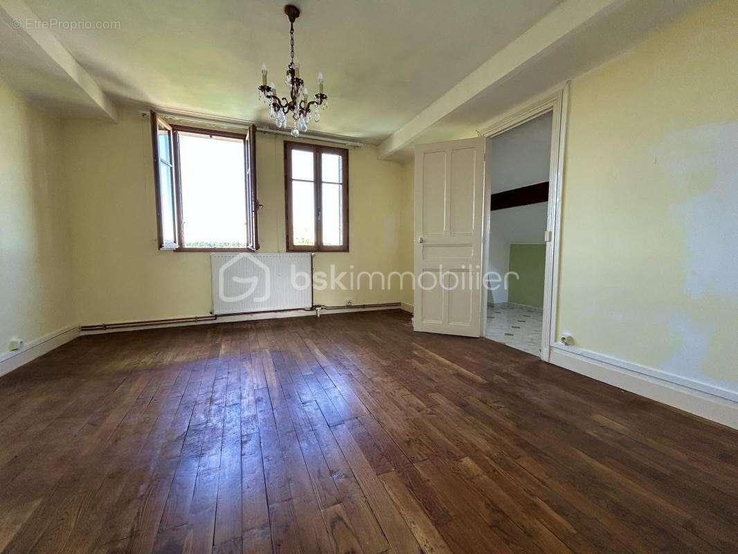 Maison à CHARTRETTES