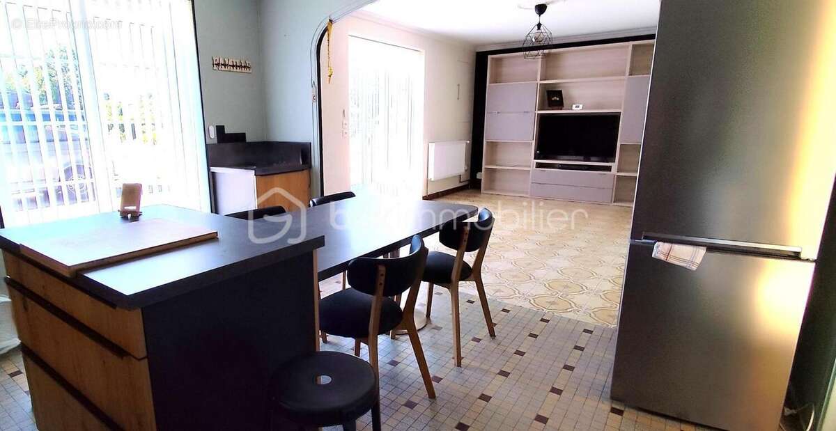 Maison à SAINT-ELLIER-DU-MAINE