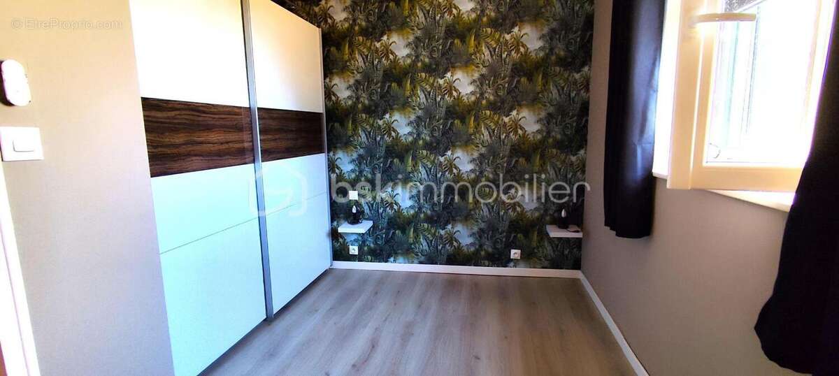 Maison à SAINT-ELLIER-DU-MAINE