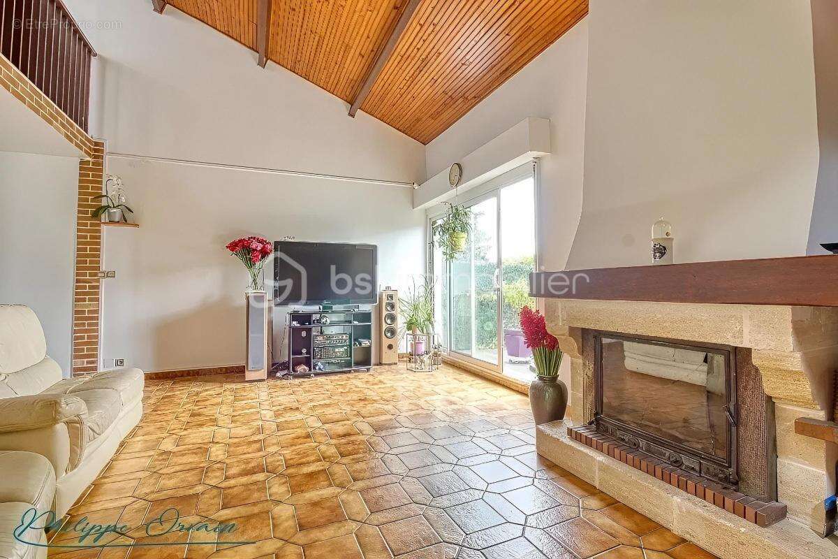 Maison à PUISEUX-EN-FRANCE