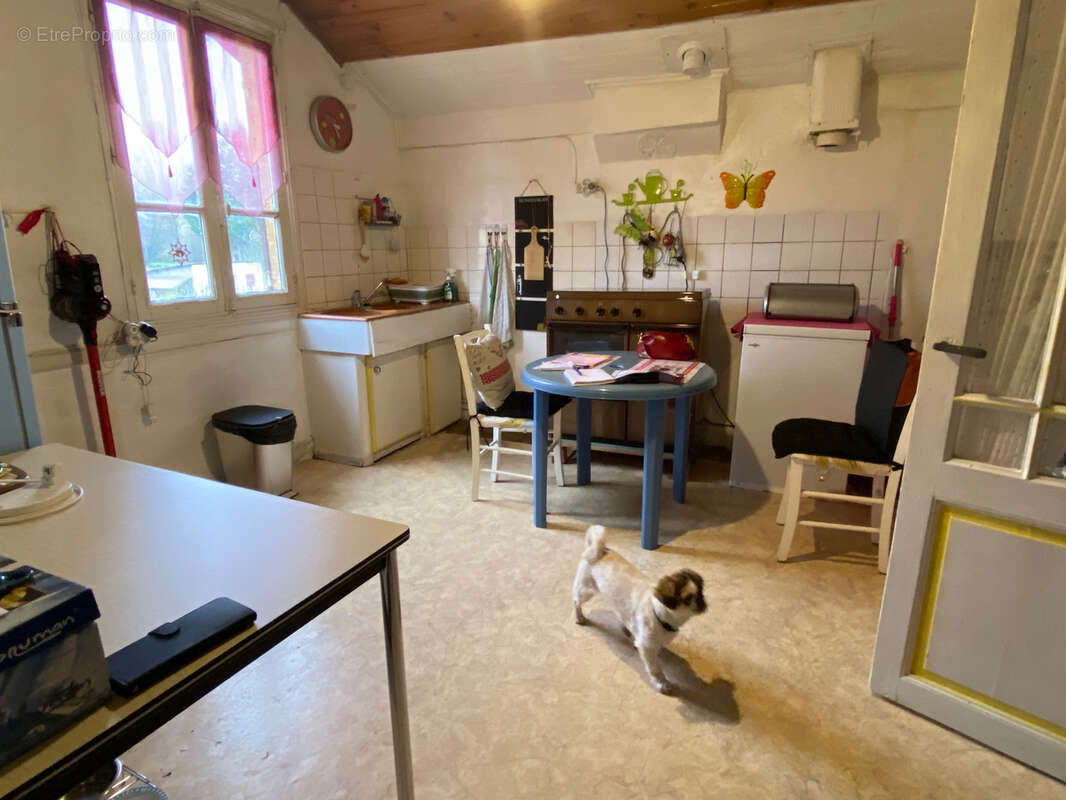 Maison à SAUVETERRE-LA-LEMANCE