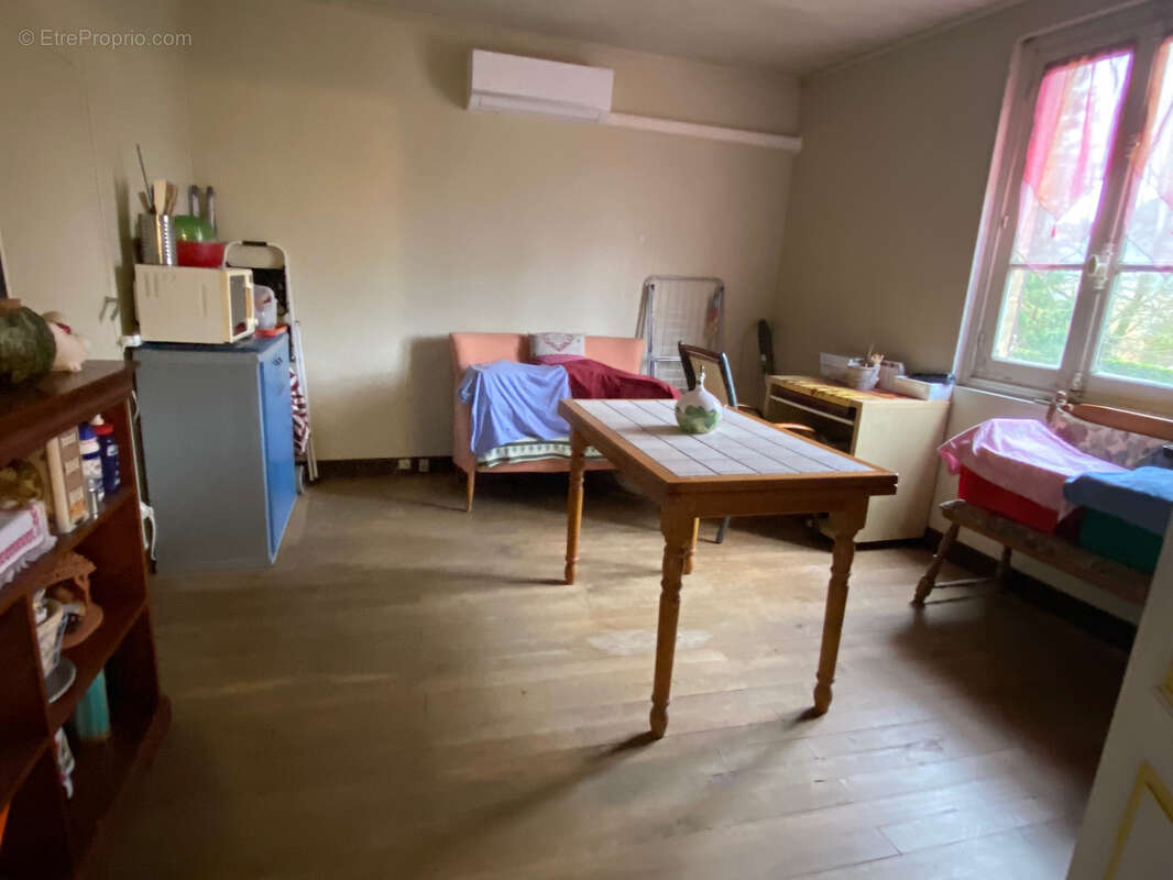 Maison à SAUVETERRE-LA-LEMANCE