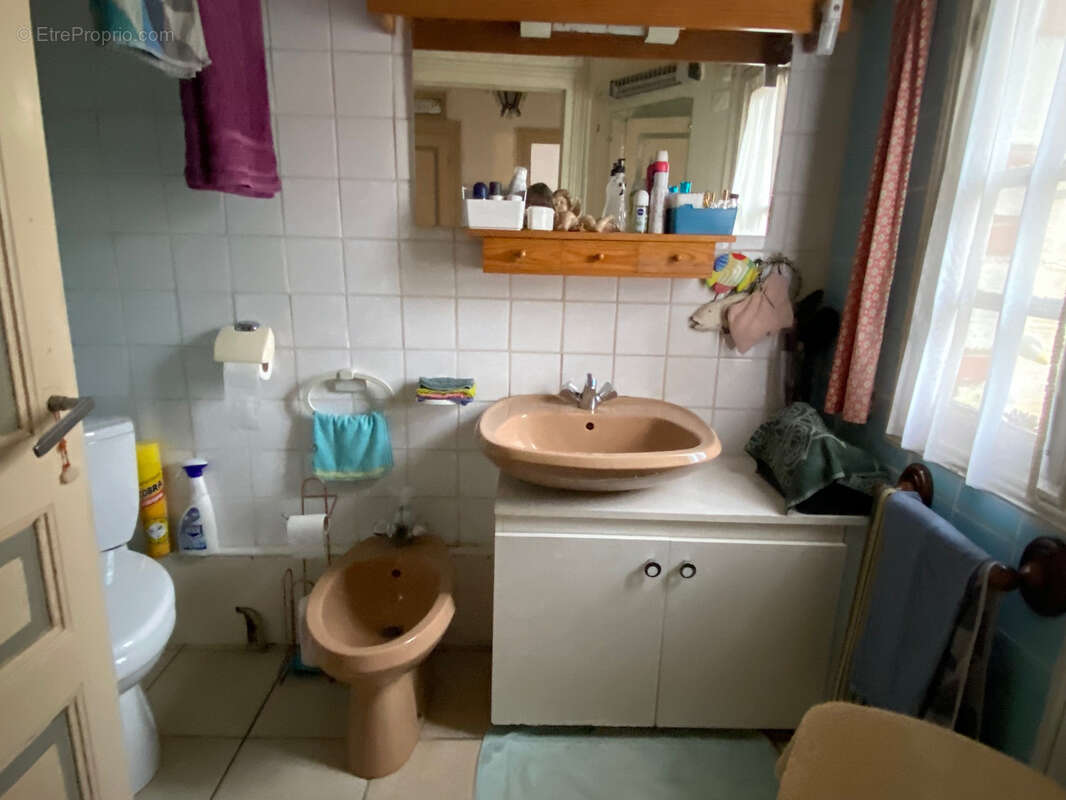 Maison à SAUVETERRE-LA-LEMANCE