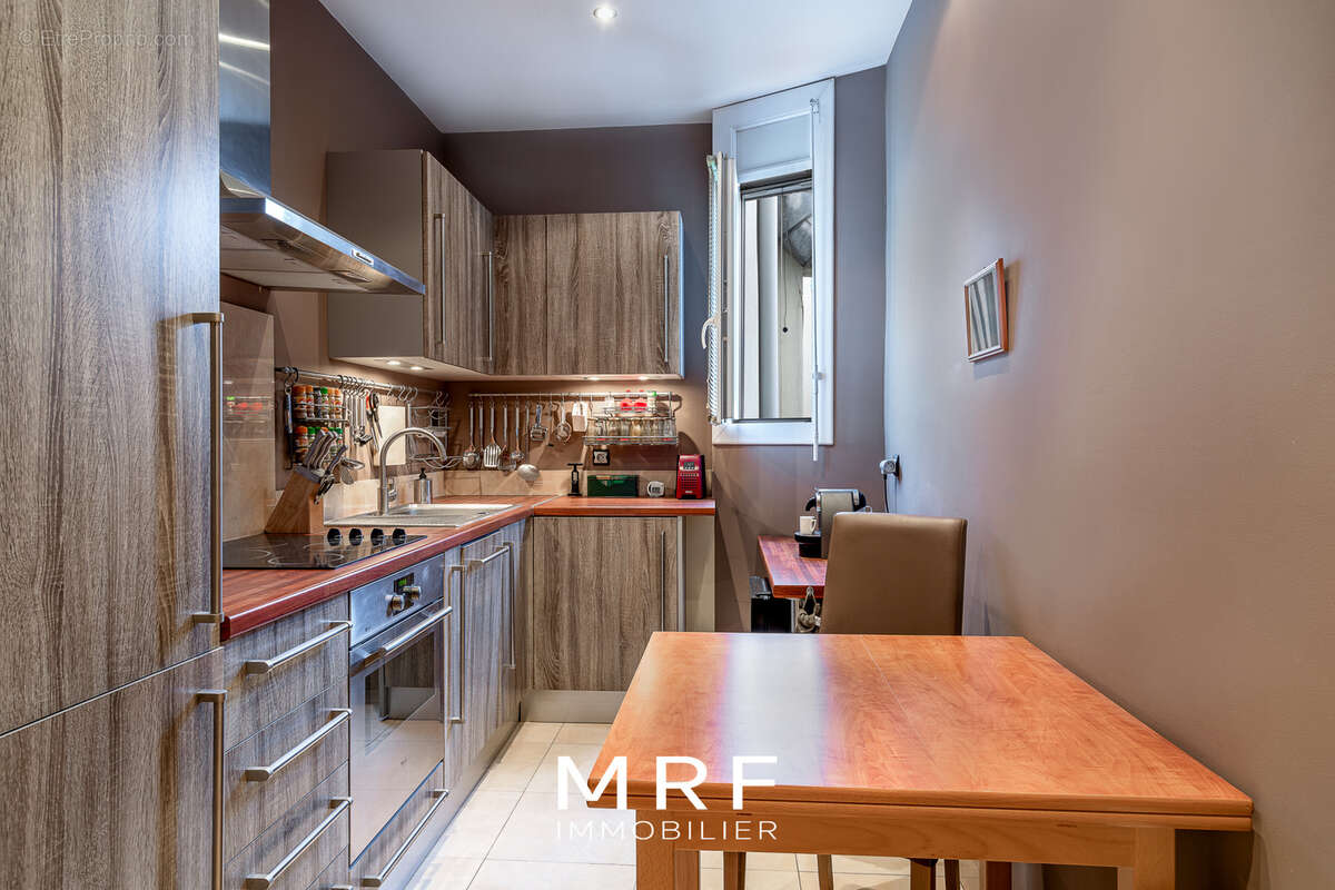 Appartement à MARSEILLE-8E