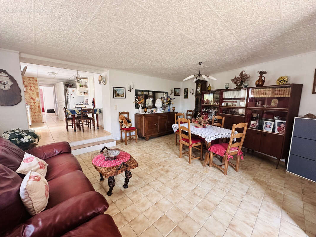 Maison à PEYMEINADE