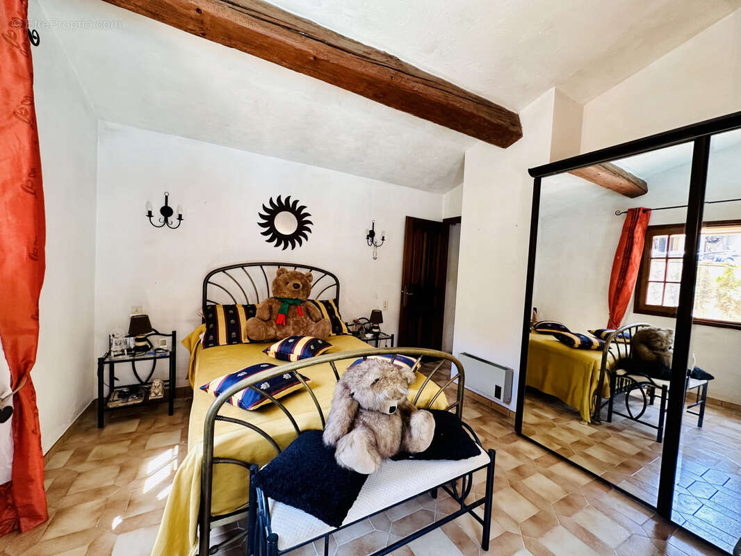 Maison à PEYMEINADE