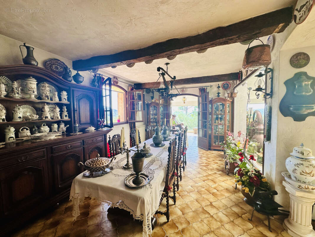 Maison à PEYMEINADE