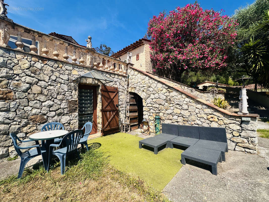 Maison à PEYMEINADE