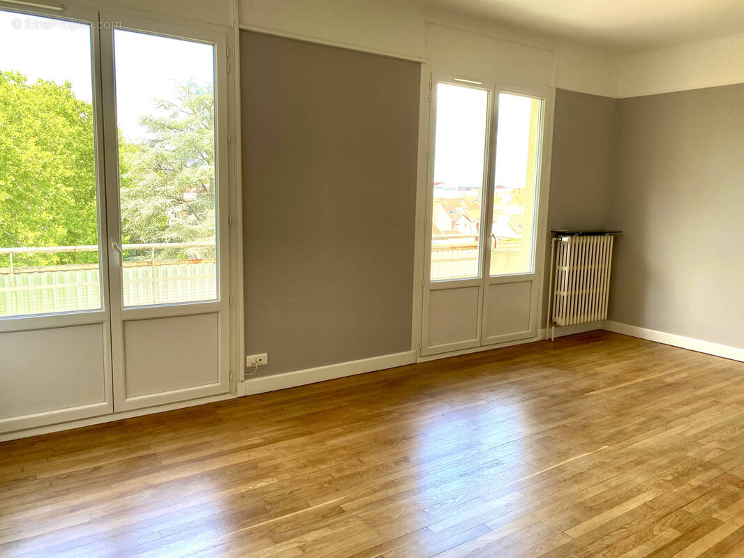 Appartement à VICHY