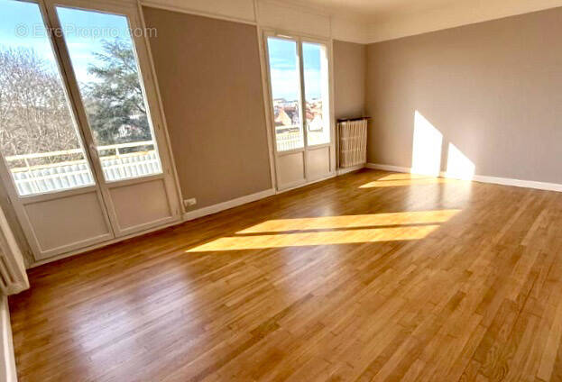 Appartement à VICHY