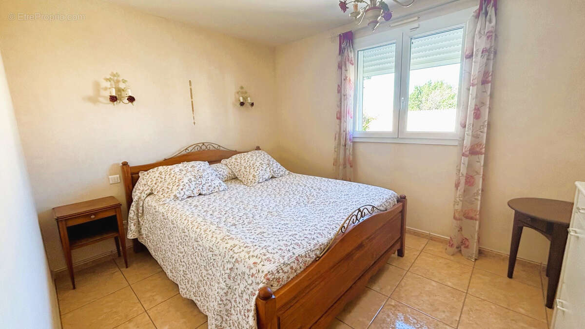 Maison à VILLELONGUE-DE-LA-SALANQUE