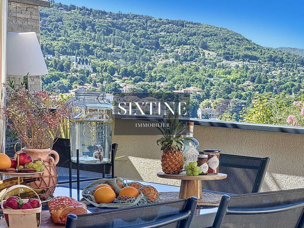 Maison à CALUIRE-ET-CUIRE