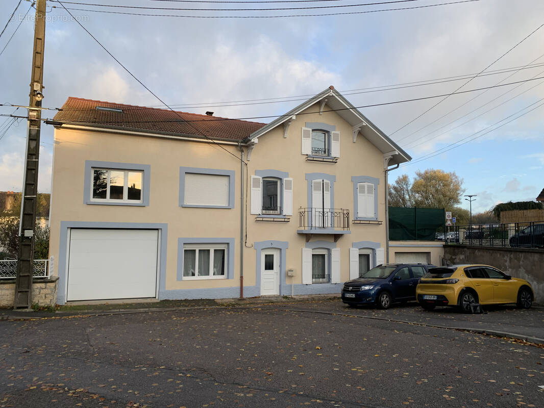 Maison à DAMELEVIERES