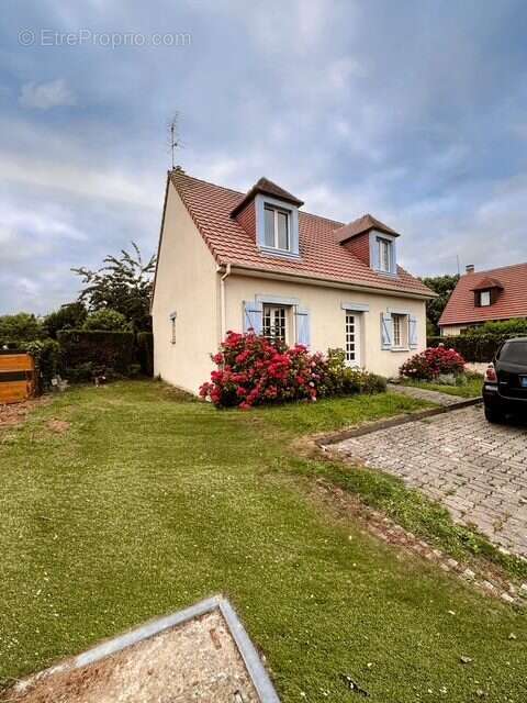 Maison à HERMANVILLE-SUR-MER