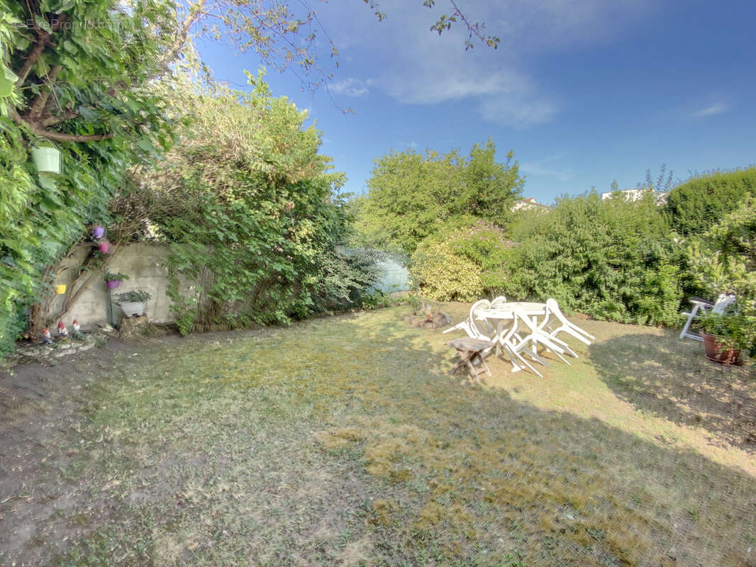 Maison à RUEIL-MALMAISON