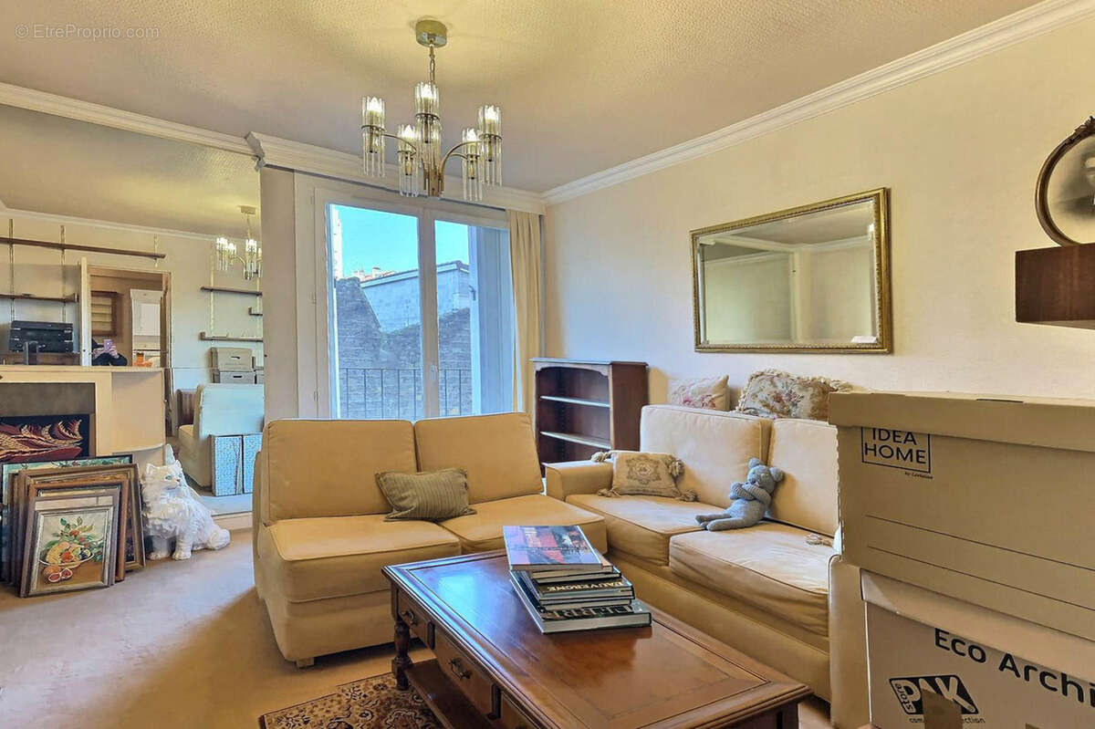 Appartement à SAINT-ETIENNE