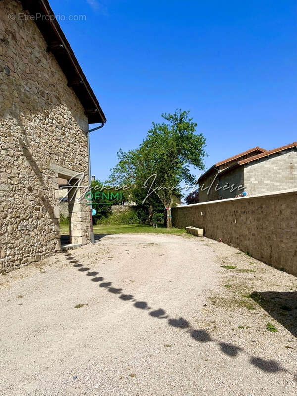 Maison à SAINT-GEORGES-LAGRICOL