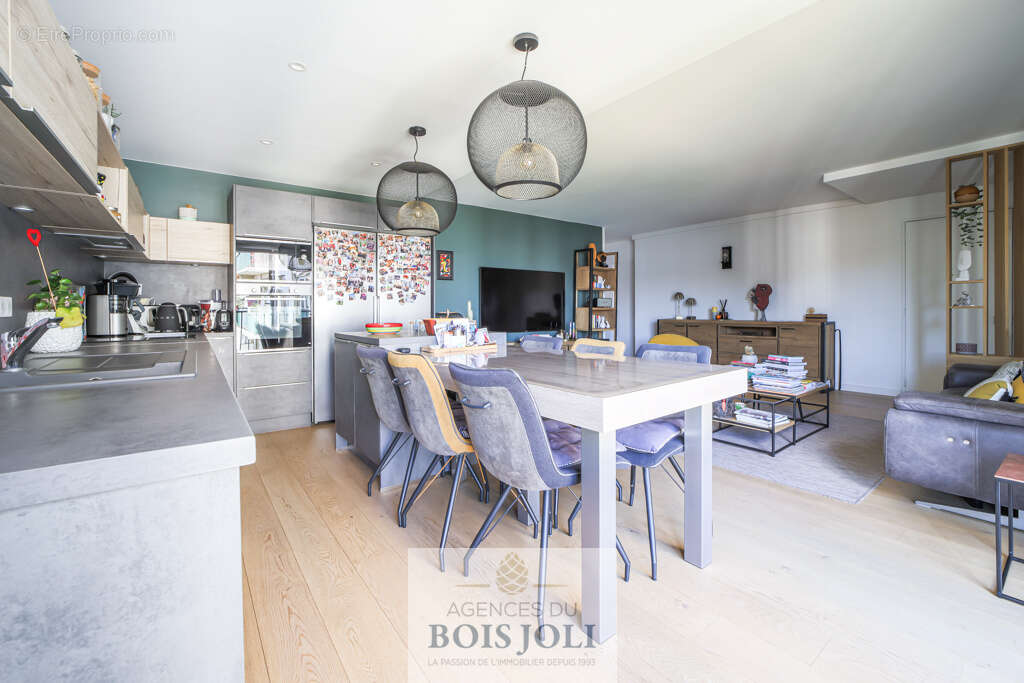 Appartement à PARIS-12E