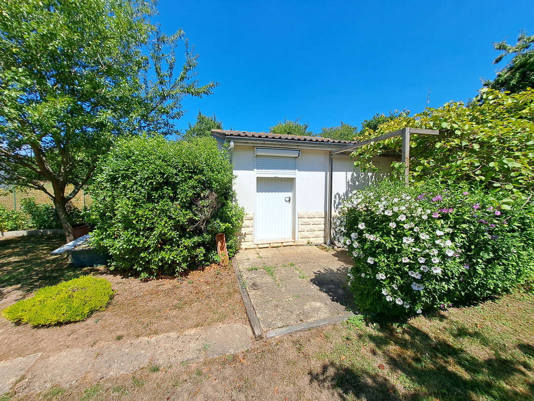 Maison à COURLON-SUR-YONNE