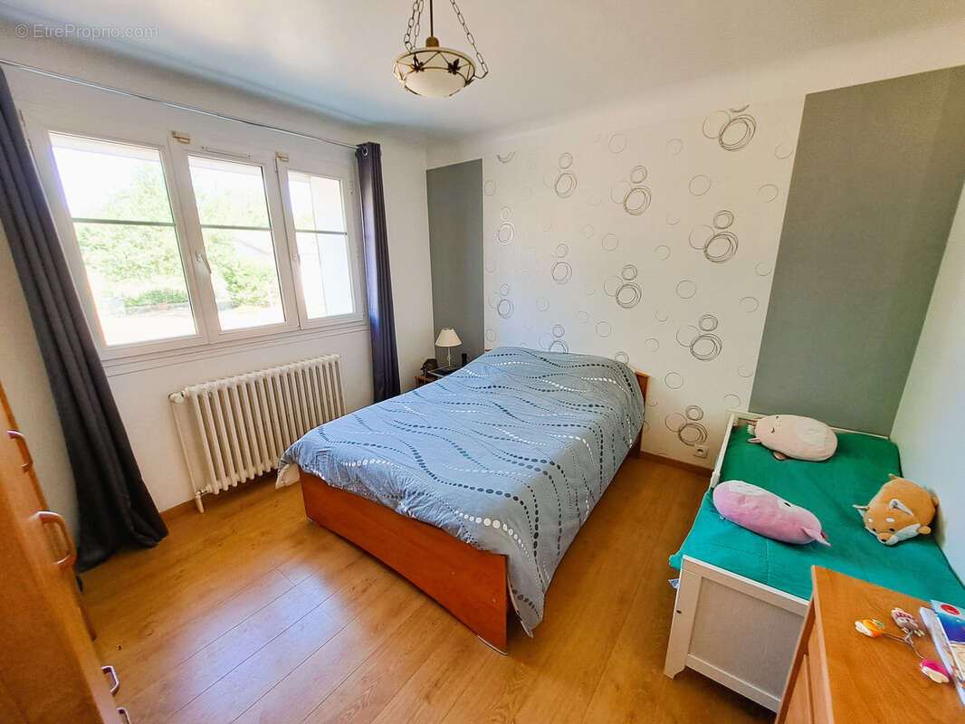 Maison à COURLON-SUR-YONNE