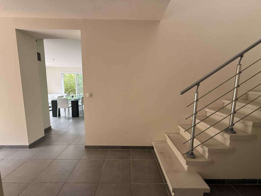 Maison à MOUSSOULENS