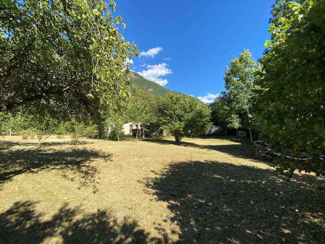 Maison à SAINTE-MARIE-DE-CUINES