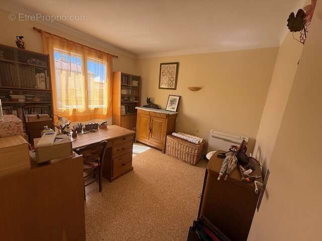 Maison à SAINT-GENIS-DES-FONTAINES