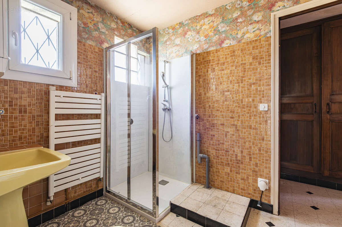 Maison à LES MESNEUX