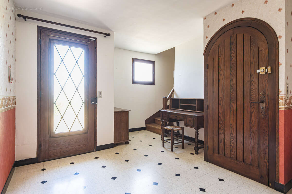 Maison à LES MESNEUX