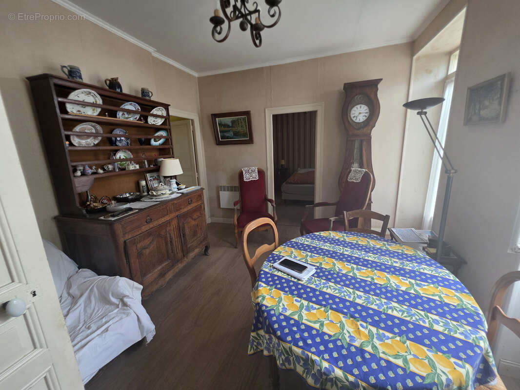 Maison à ARPHEUILLES