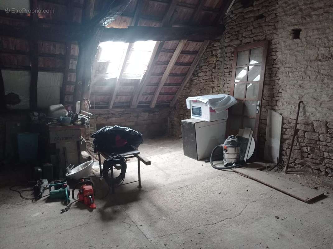 Appartement à VENAREY-LES-LAUMES