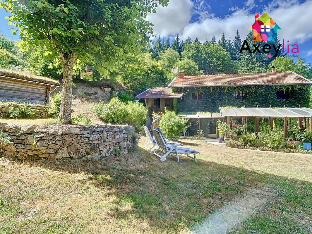 Maison à SAINT-RIRAND