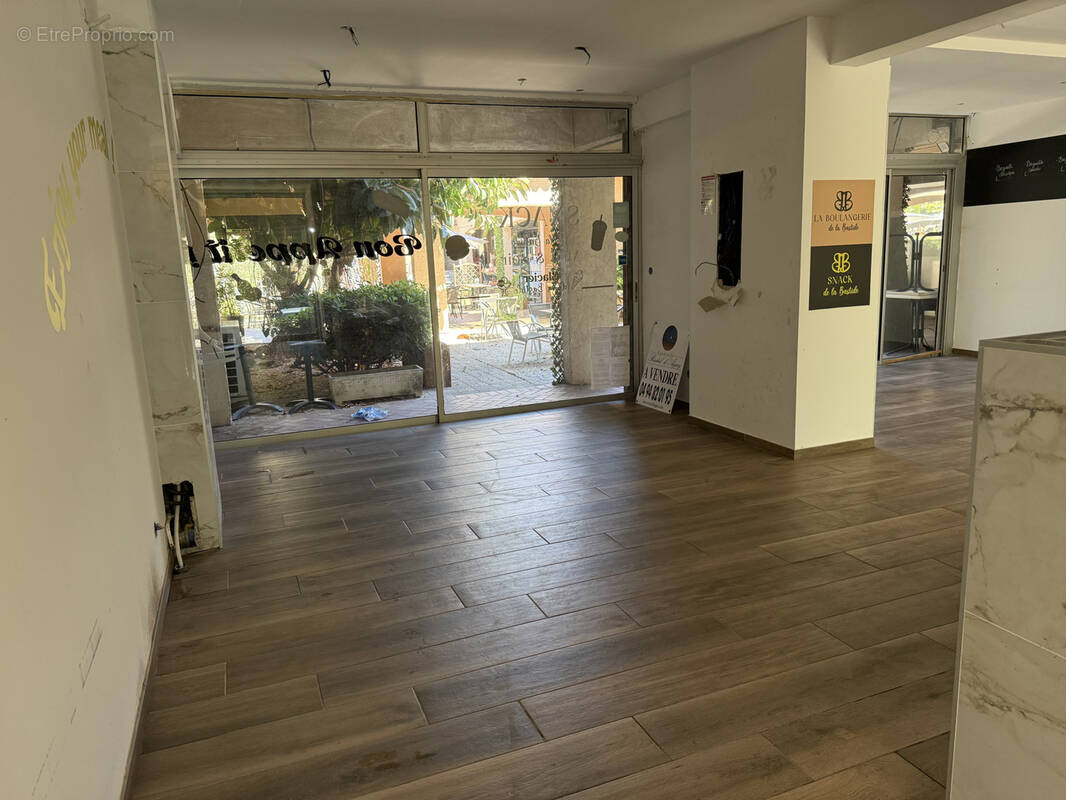 Commerce à LA SEYNE-SUR-MER